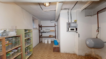 Sklep - Prodej domu 156 m², Praha 9 - Horní Počernice