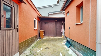 Kůlny - Prodej domu 156 m², Praha 9 - Horní Počernice