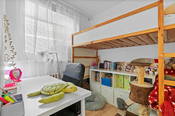 Dětský koutek - Prodej bytu 3+1 v osobním vlastnictví 84 m², Kladno