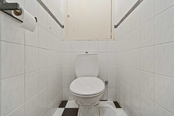 WC - Prodej bytu 3+1 v osobním vlastnictví 84 m², Kladno