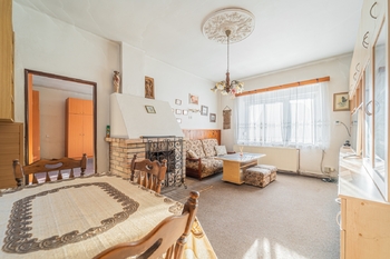 Prodej domu 143 m², Zákolany