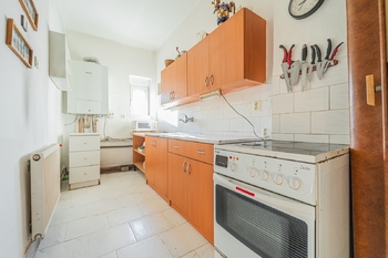 Prodej domu 143 m², Zákolany