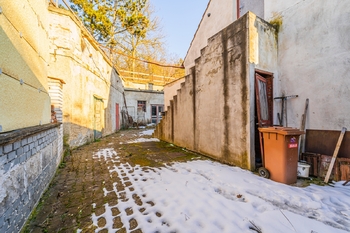 Prodej domu 143 m², Zákolany