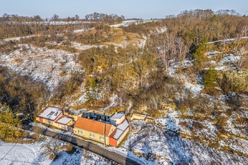 Prodej domu 143 m², Zákolany