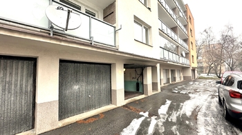 Prodej garáže 763 m², Praha 6 - Břevnov