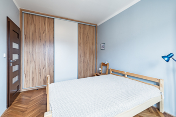 Pronájem bytu 2+kk v družstevním vlastnictví 54 m², Praha 3 - Vinohrady