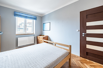 Pronájem bytu 2+kk v družstevním vlastnictví 54 m², Praha 3 - Vinohrady