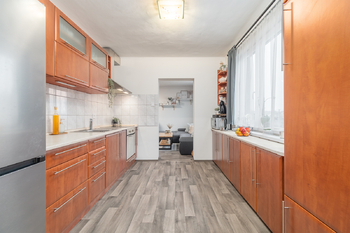 Prodej bytu 4+1 v osobním vlastnictví 76 m², Bezdědovice