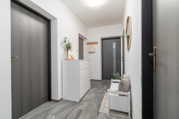 Prodej bytu 4+1 v osobním vlastnictví 76 m², Bezdědovice