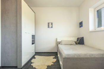 Prodej domu 193 m², Krhová