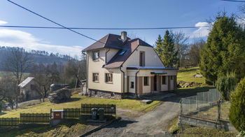 Prodej domu 118 m², Lešná