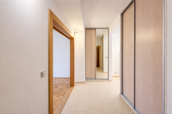 Pronájem bytu 2+1 v osobním vlastnictví 59 m², Praha 4 - Krč