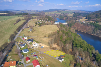 Prodej pozemku 1543 m², Nekoř