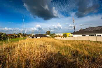 Prodej pozemku 1007 m², Boršov nad Vltavou