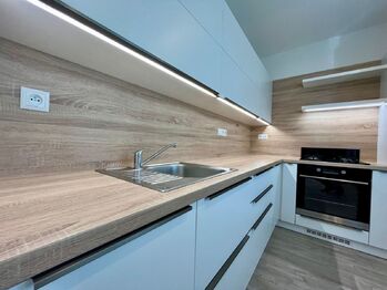 Pronájem bytu 2+kk v osobním vlastnictví 58 m², Břeclav