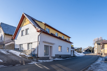 Prodej domu 180 m², Stachy