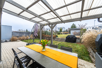 Prodej domu 141 m², Praha 4 - Cholupice