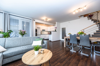 Prodej domu 141 m², Praha 4 - Cholupice