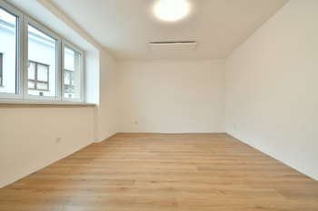 Pronájem bytu 3+1 v osobním vlastnictví 100 m², Nová Paka