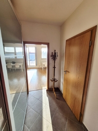 Pronájem bytu 1+kk v osobním vlastnictví 34 m², Praha 8 - Ďáblice