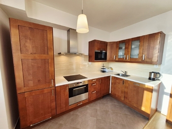 Pronájem bytu 1+kk v osobním vlastnictví 34 m², Praha 8 - Ďáblice