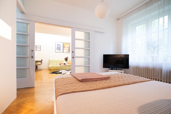 Prodej bytu 2+kk v osobním vlastnictví 85 m², Praha 7 - Holešovice