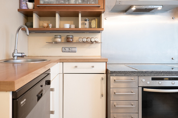 Prodej bytu 2+kk v osobním vlastnictví 85 m², Praha 7 - Holešovice