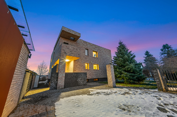 Prodej domu 330 m², Praha 9 - Klánovice
