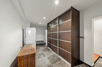 Prodej domu 330 m², Praha 9 - Klánovice