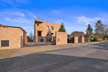 Prodej domu 330 m², Praha 9 - Klánovice