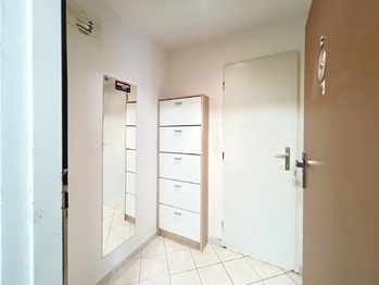 Prodej bytu 1+kk v osobním vlastnictví 28 m², Praha 4 - Michle