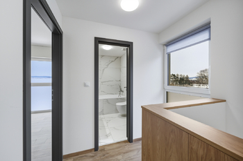 Prodej domu 190 m², Dobev