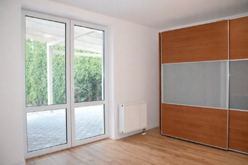 Pronájem domu 140 m², Holubice