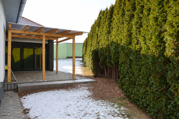 Pronájem domu 140 m², Holubice