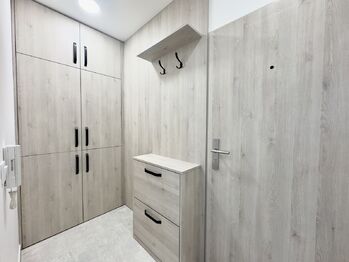 Pronájem bytu 1+1 v osobním vlastnictví 40 m², Žatec