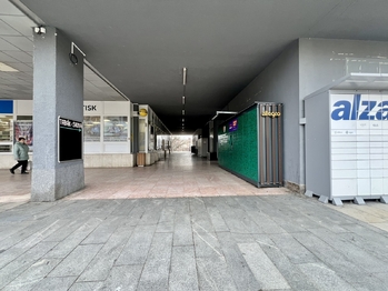 Pronájem obchodních prostor 77 m², Plzeň