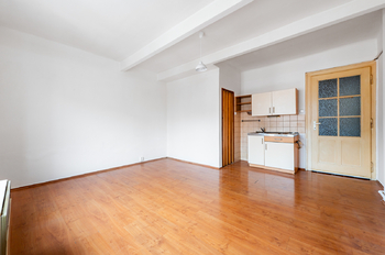 Prodej bytu 1+kk v osobním vlastnictví 25 m², Praha 9 - Vysočany