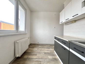 Prodej bytu 2+1 v osobním vlastnictví 53 m², Chomutov