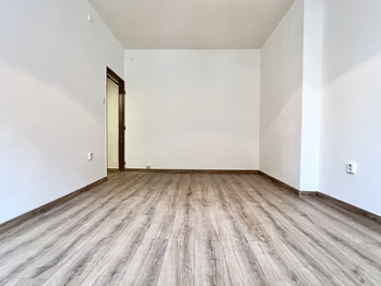 Prodej bytu 1+kk v osobním vlastnictví 21 m², Jirkov