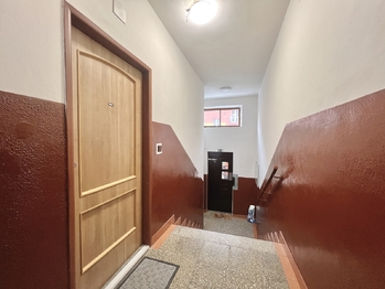 Prodej bytu 1+kk v osobním vlastnictví 21 m², Jirkov