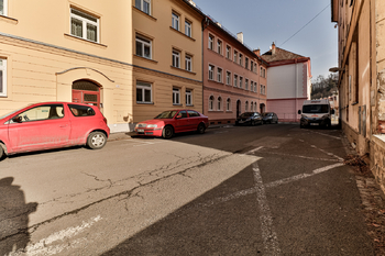 +420 739 604 767 I www.vaclavadamcik.cz I vaclav.adamcik@re-max.cz I prodej bytu Fulnek - Prodej bytu 2+1 v osobním vlastnictví 59 m², Fulnek