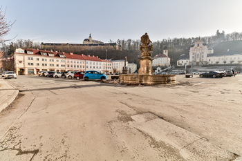 +420 739 604 767 I www.vaclavadamcik.cz I vaclav.adamcik@re-max.cz I prodej bytu Fulnek - Prodej bytu 2+1 v osobním vlastnictví 59 m², Fulnek