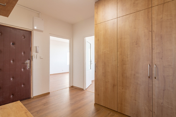 Pronájem bytu 2+1 v osobním vlastnictví 55 m², Břeclav