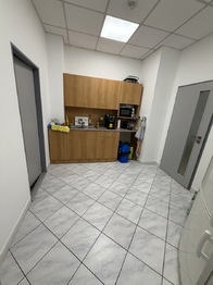 Pronájem obchodních prostor 139 m², Humpolec