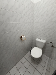 Pronájem obchodních prostor 139 m², Humpolec