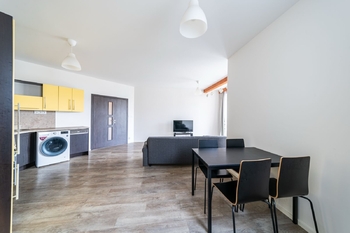 Pronájem bytu 2+kk v osobním vlastnictví 65 m², Praha 5 - Zličín