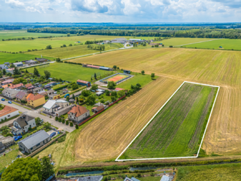 Prodej pozemku 4770 m², Volárna