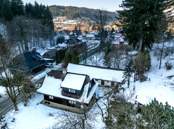 Prodej domu 400 m², Velké Karlovice