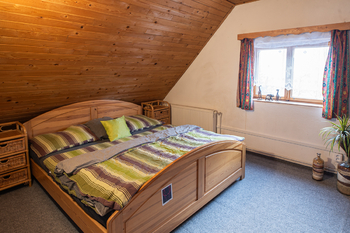 Prodej domu 400 m², Velké Karlovice