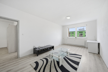 Prodej bytu 4+1 v osobním vlastnictví 75 m², Klášterec nad Ohří